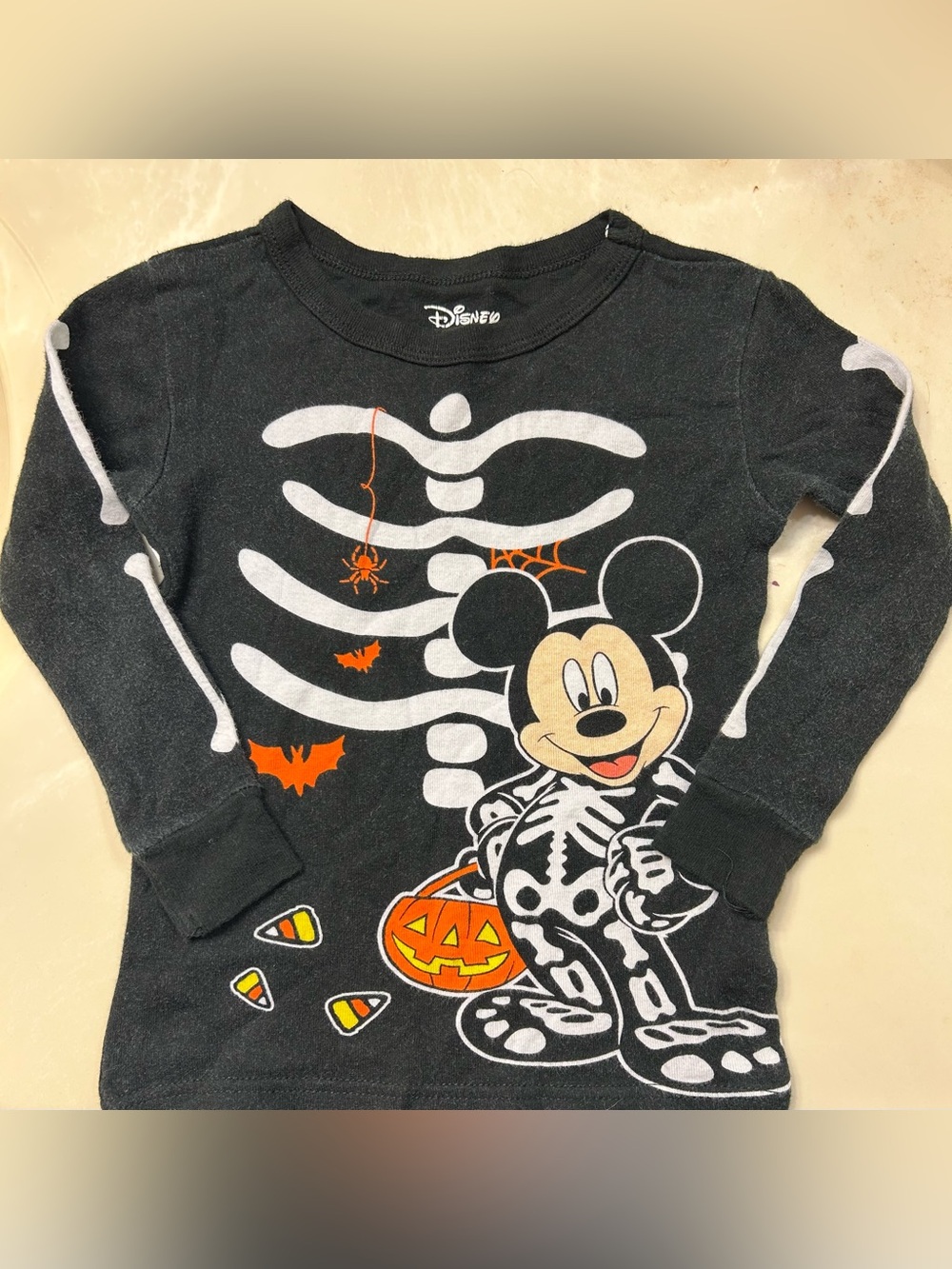 Disney Mickey Mouse Skeleton Halloween Black Long Sleeve Tee Size 5T.